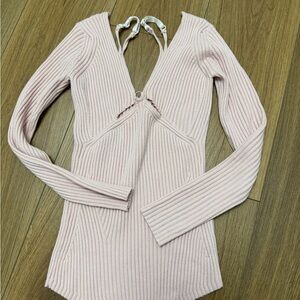 Elegant Pink Ribbed Knit Top